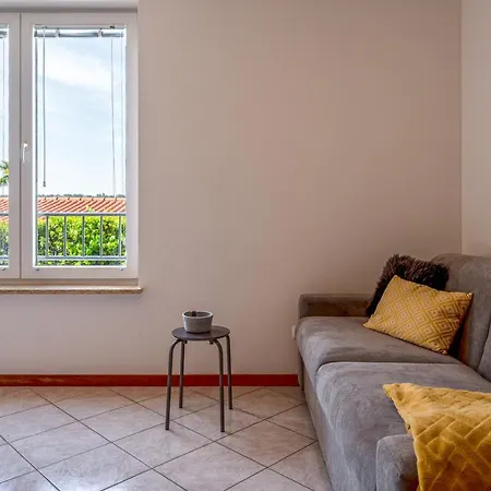 Eki Apartament *